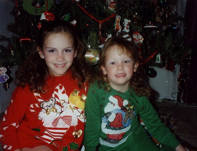 1995 Williams Family Grapevine, TX, Gretchen and Stephanie.jpg - 1995 - Williams Family Christmas card picture - Grapevine, TX